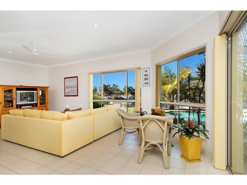 7 Marlin Court, Banksia Beach QLD 4507