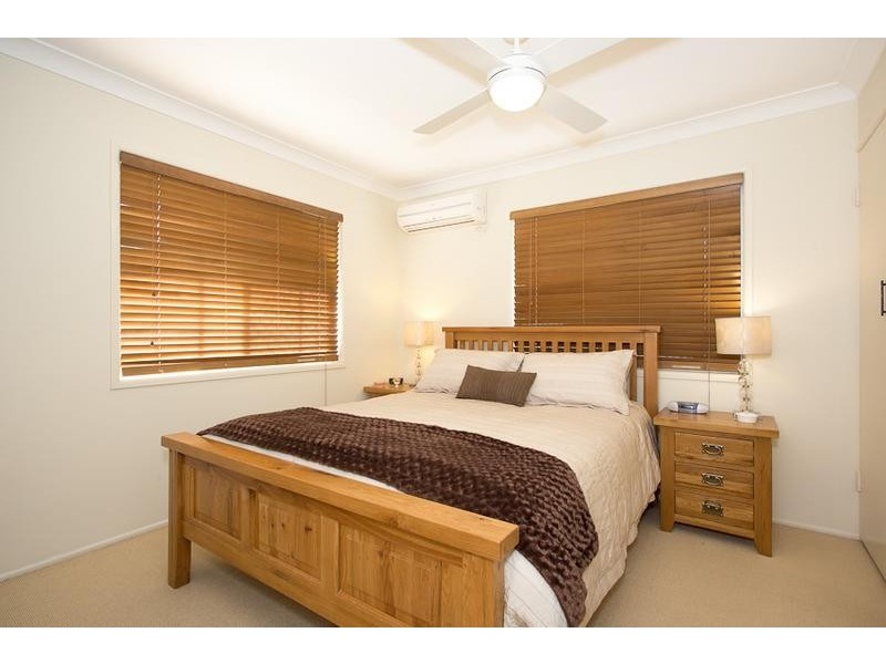 25 Fearn Drive, Bongaree QLD 4507