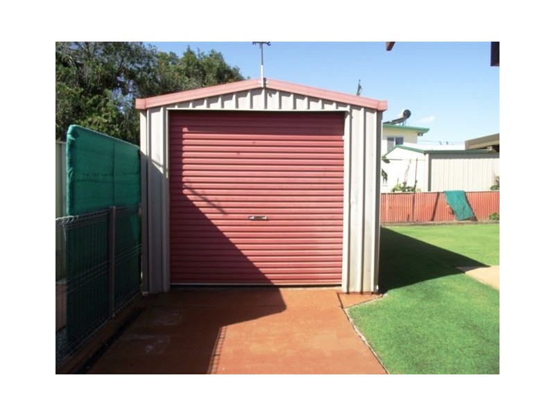 24 Hazell Avenue, Banksia Beach QLD 4507