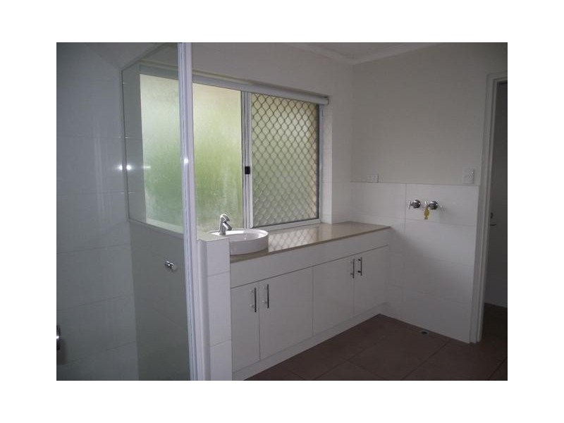 4/75 North, Woorim QLD 4507