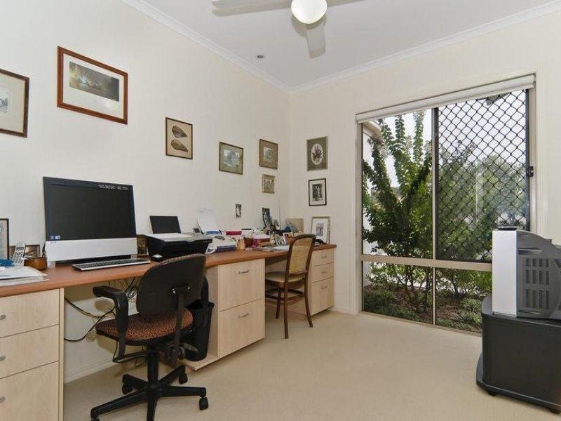 94 Cosmos Avenue, Banksia Beach QLD 4507