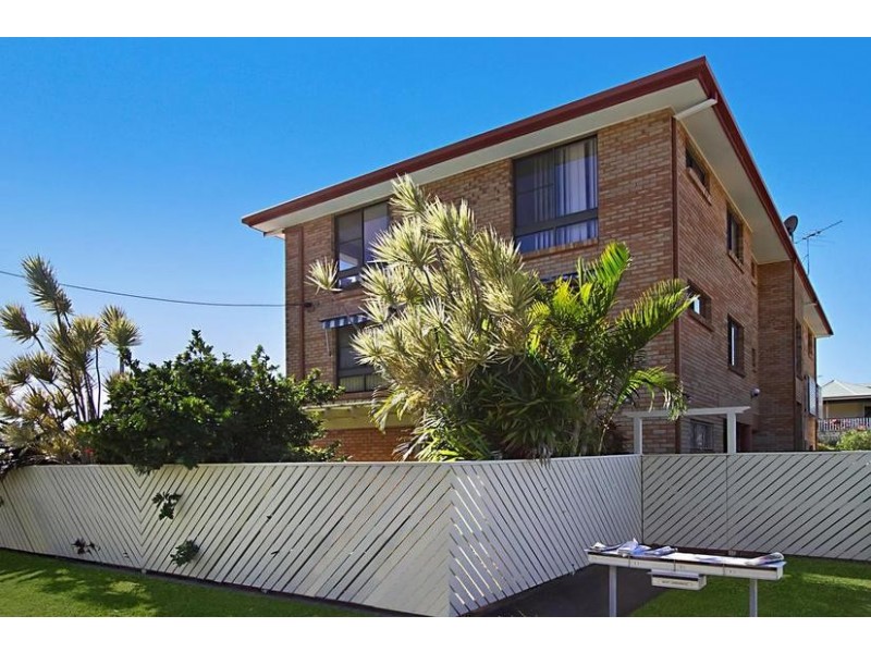 1/27 Solander Esplanade, Banksia Beach QLD 4507