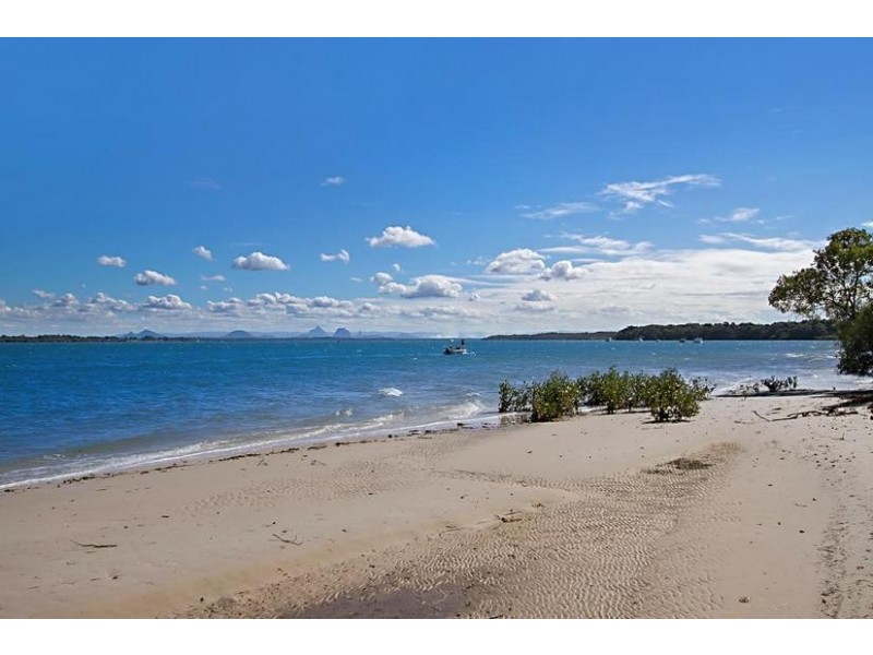 1/27 Solander Esplanade, Banksia Beach QLD 4507