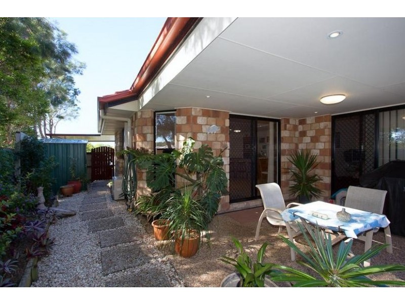 Sandstone Point QLD 4511