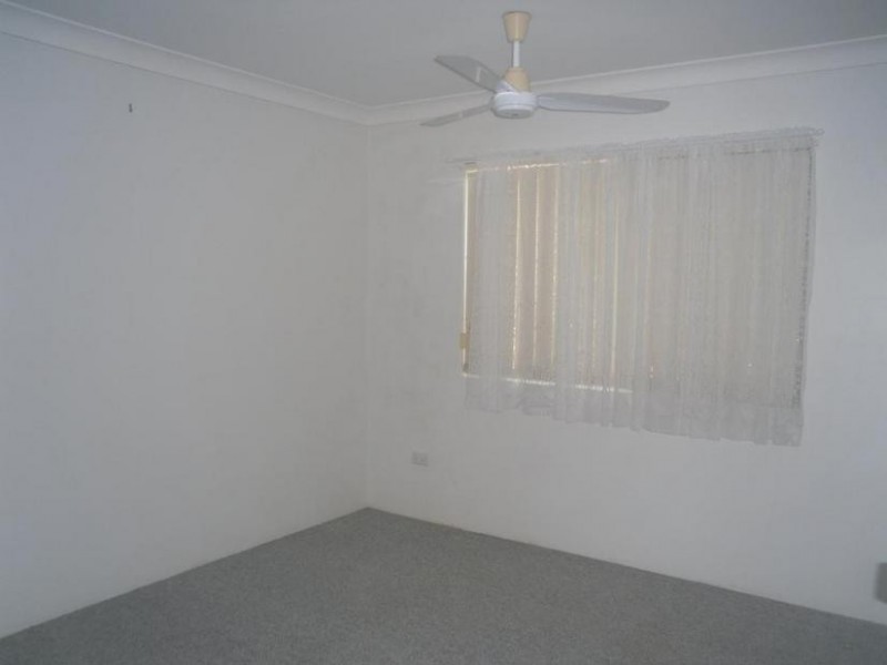 3/12 Fifth, Bongaree QLD 4507