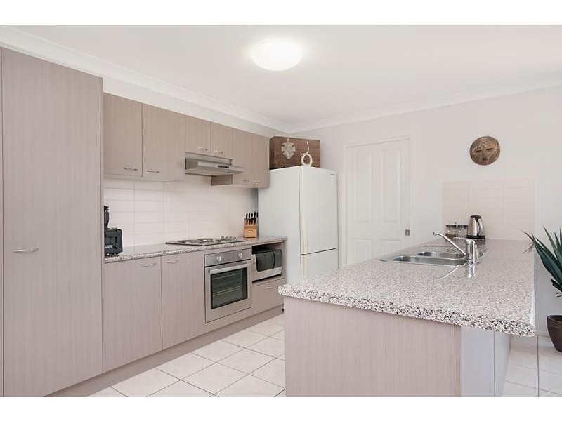 Sandstone Point QLD 4511