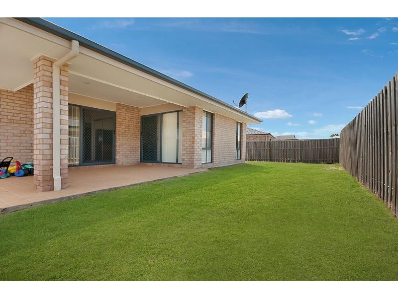 Sandstone Point QLD 4511