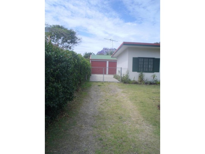 29 McDowall, Bongaree QLD 4507