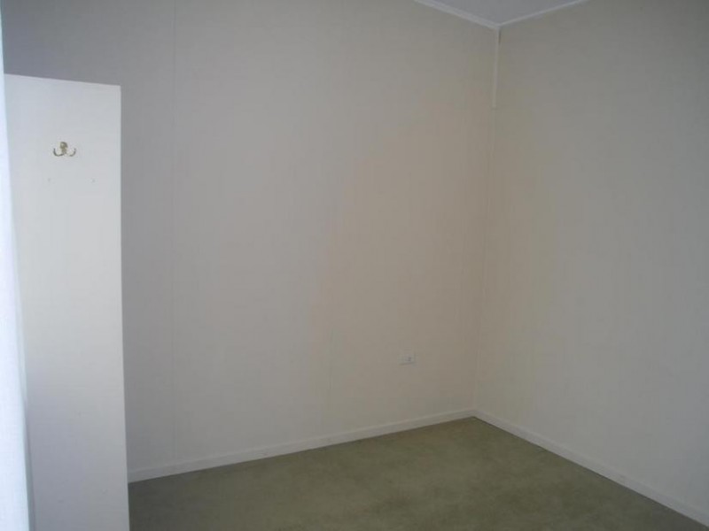 29 McDowall, Bongaree QLD 4507