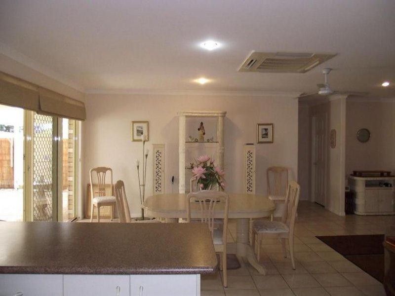 6/210 Bestman Road, Sandstone Point QLD 4511