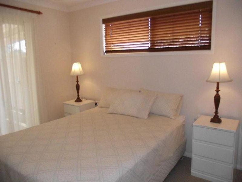 6/210 Bestman Road, Sandstone Point QLD 4511