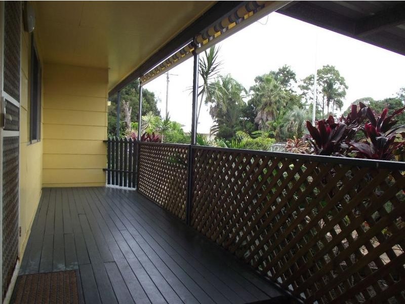27 Wirraway Street, Bongaree QLD 4507