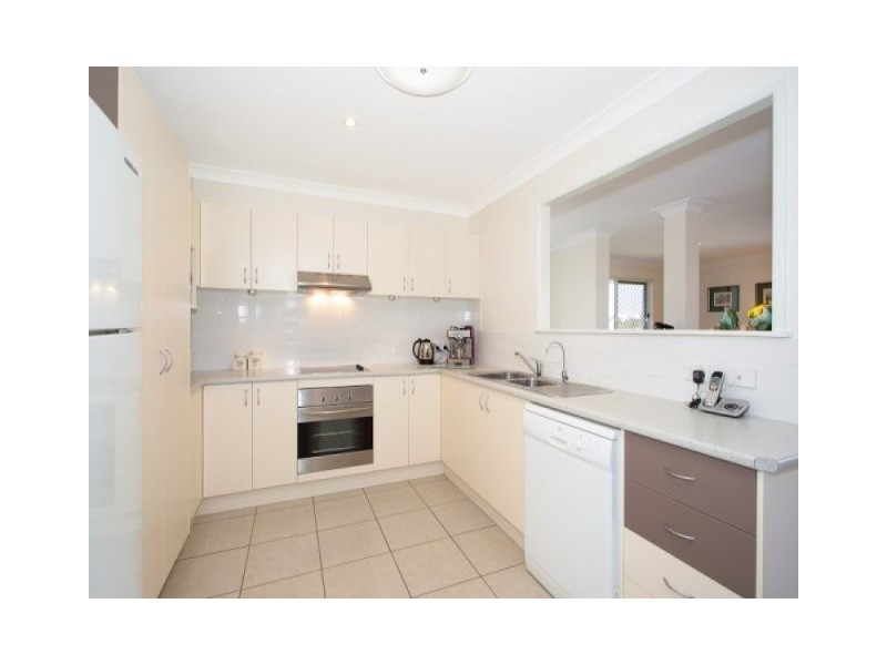 Sandstone Point QLD 4511