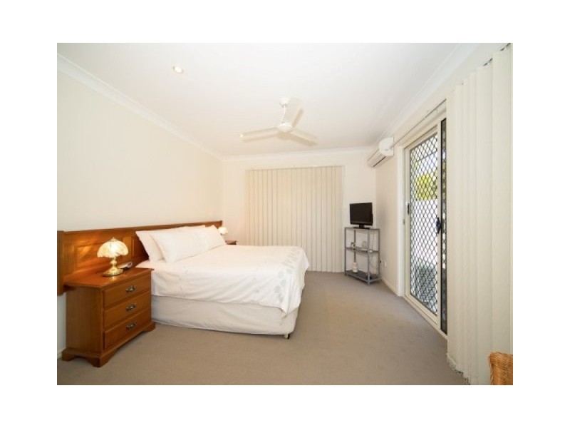 Sandstone Point QLD 4511