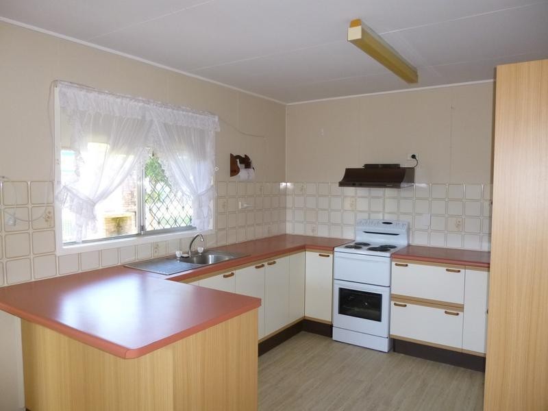 9 Penguin, Bongaree QLD 4507
