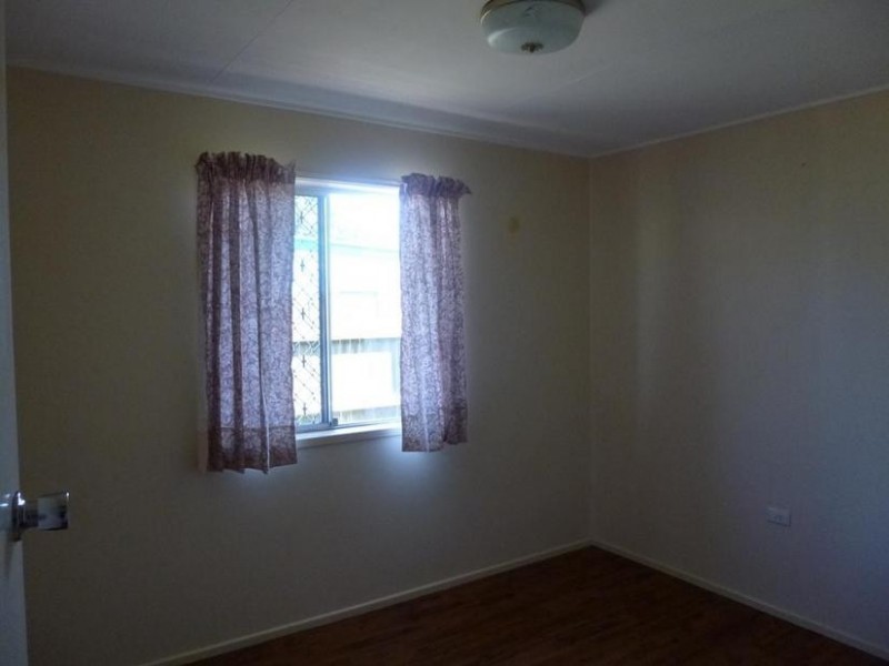 9 Penguin, Bongaree QLD 4507