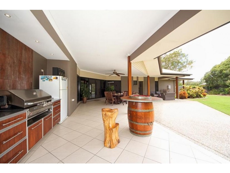 33 Cavanagh Place, Ningi QLD 4511