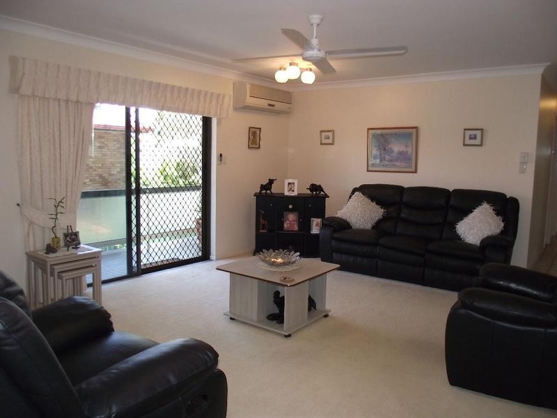 2/6 Ottiwell Street, Woorim QLD 4507