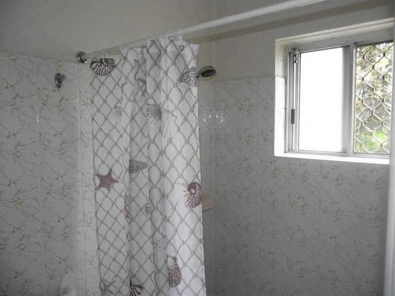 28 McDowall, Bongaree QLD 4507