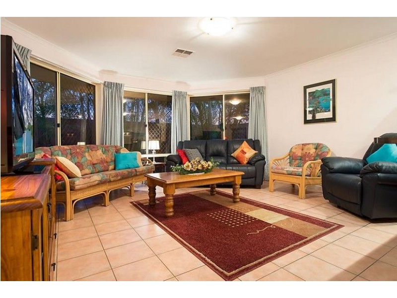 52 Voyagers Drive, Banksia Beach QLD 4507