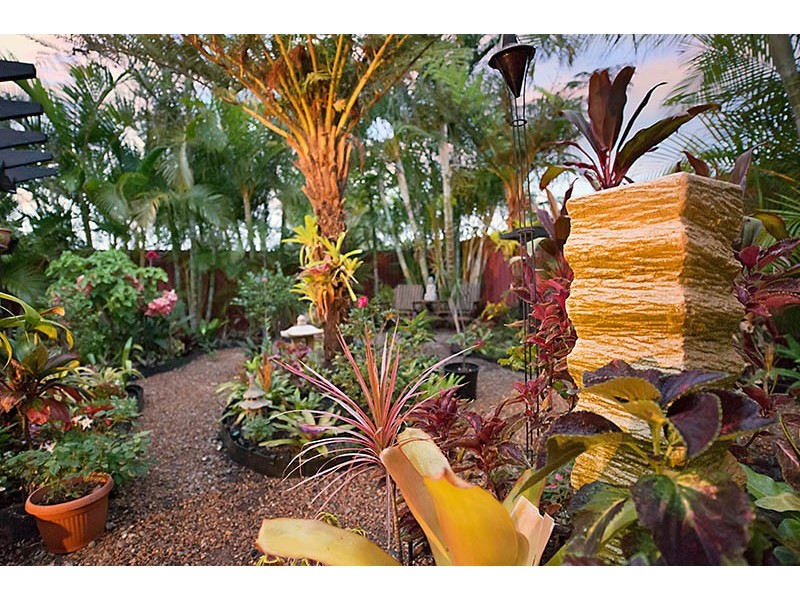 52 Voyagers Drive, Banksia Beach QLD 4507