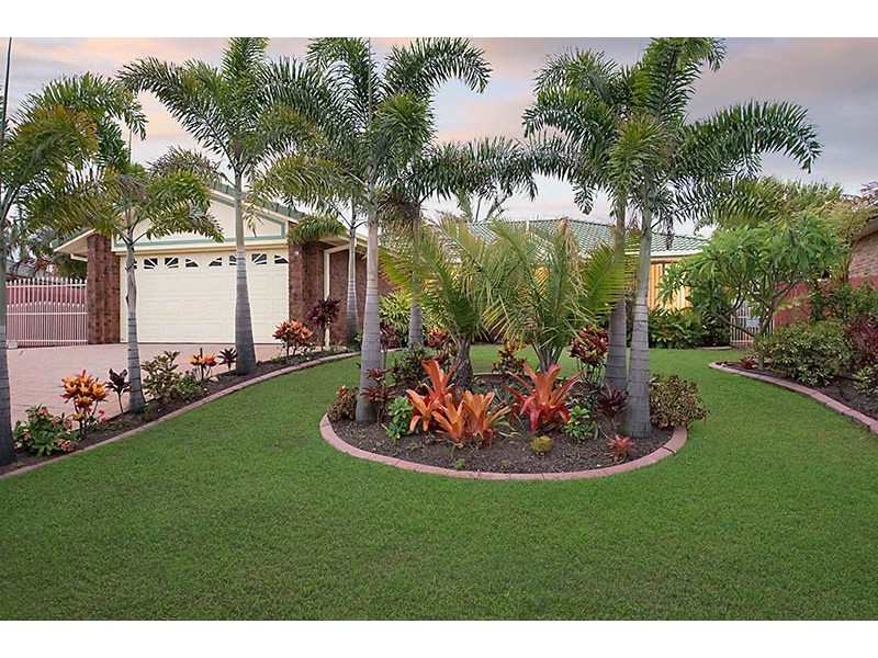 52 Voyagers Drive, Banksia Beach QLD 4507