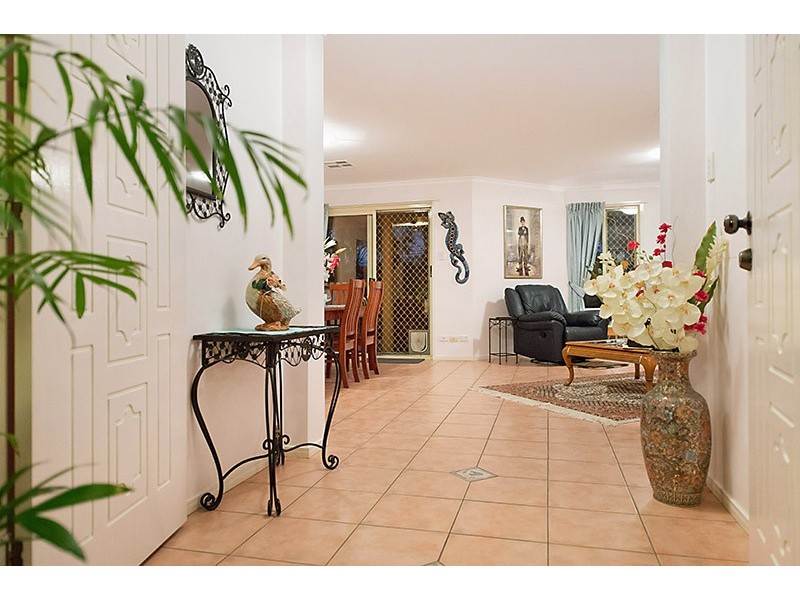 52 Voyagers Drive, Banksia Beach QLD 4507