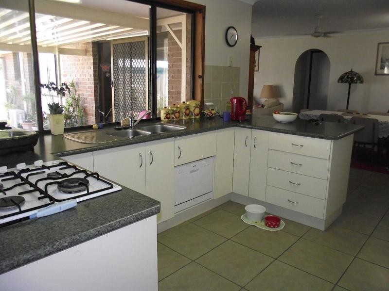 Sandstone Point QLD 4511