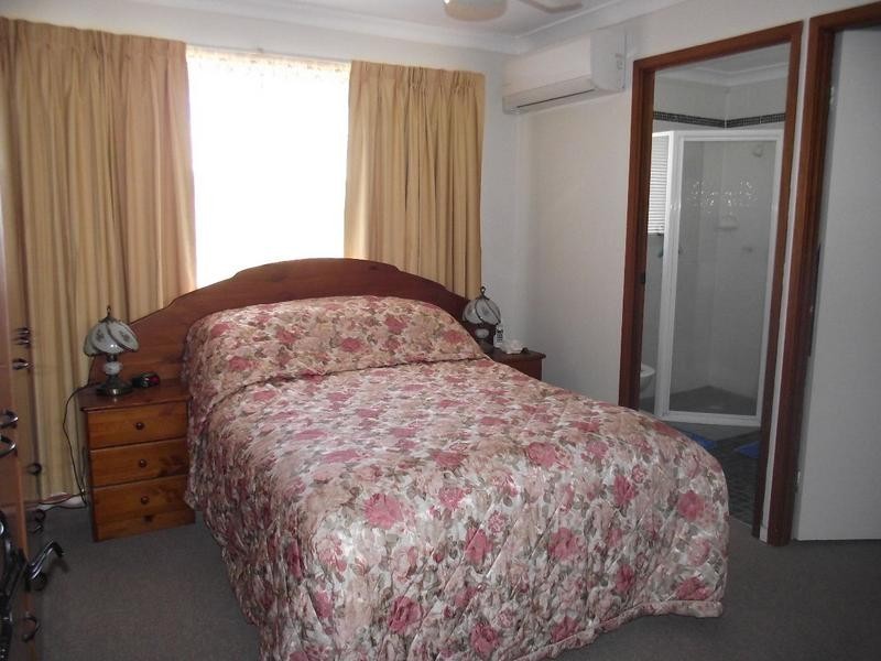 Sandstone Point QLD 4511