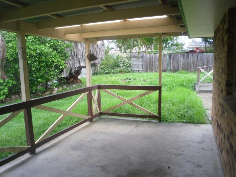 Sandstone Point QLD 4511