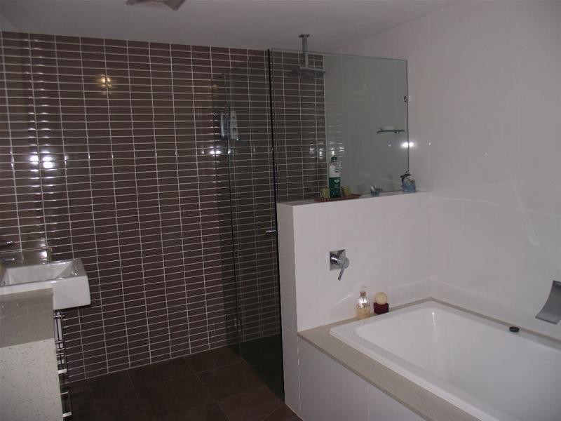 Sandstone Point QLD 4511