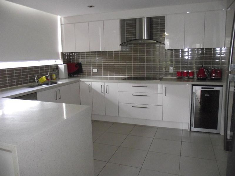 Sandstone Point QLD 4511