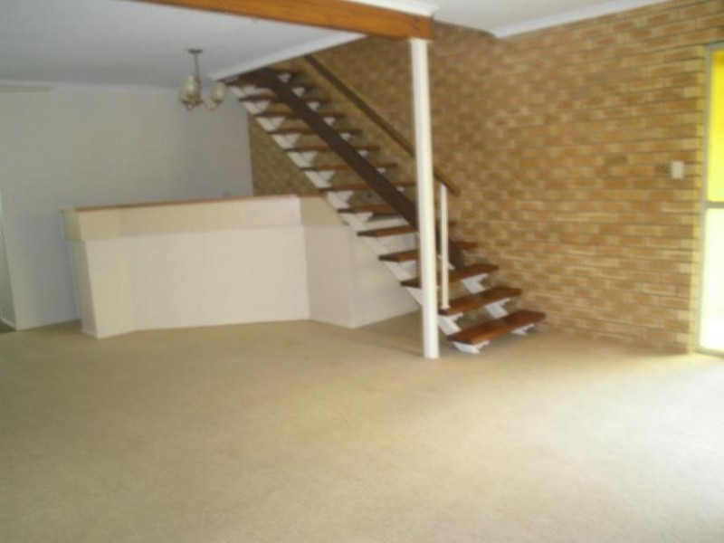 4/32 Bestman Avenue, Bribie Island QLD 4507