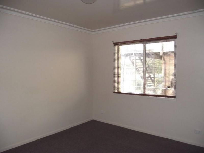 40 Kangaroo Avenue, Bongaree QLD 4507