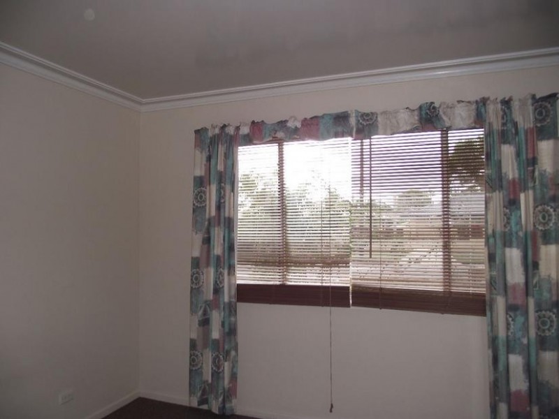 40 Kangaroo Avenue, Bongaree QLD 4507