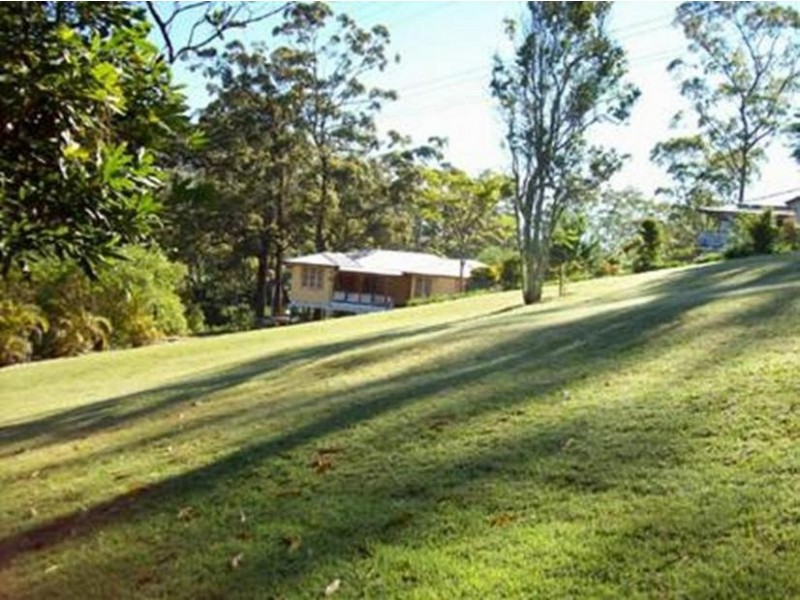 51 Long Road, Eagle Heights, Tamborine Mountain QLD 4272