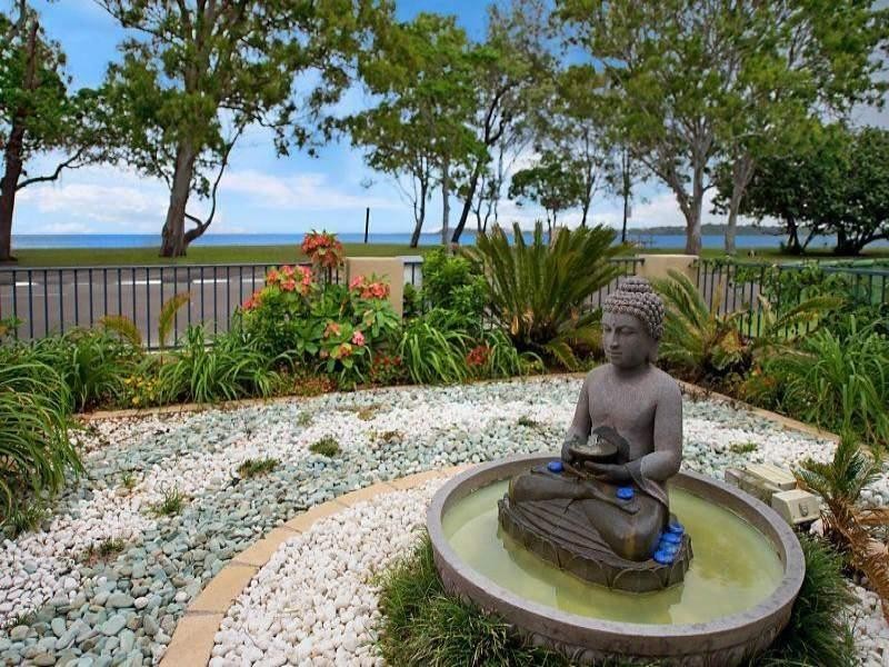 21 South Esplanade, Bongaree QLD 4507