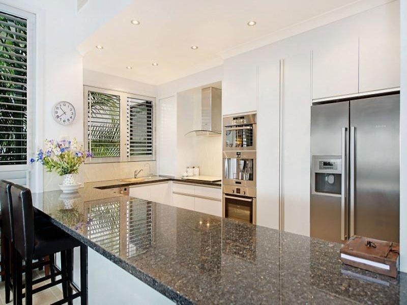 21 South Esplanade, Bongaree QLD 4507