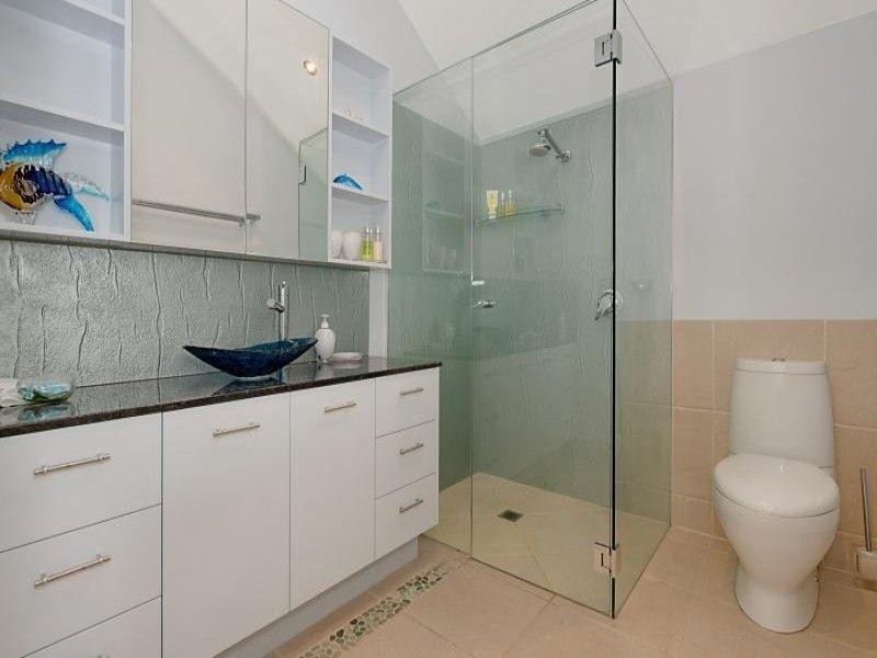 21 South Esplanade, Bongaree QLD 4507