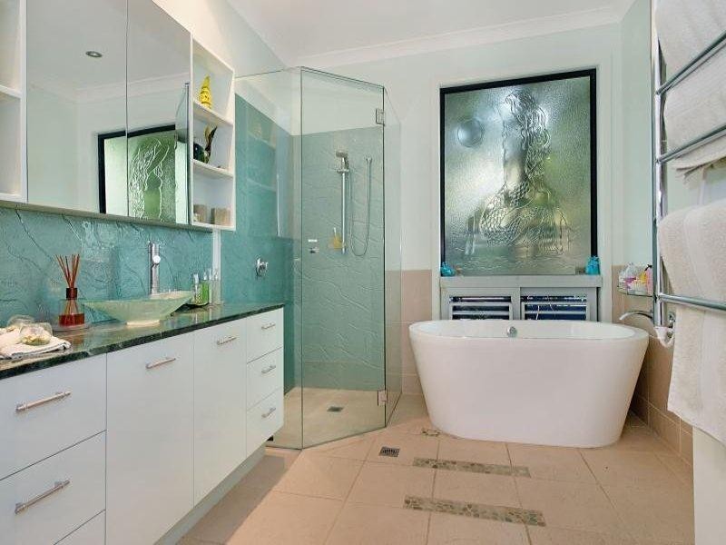 21 South Esplanade, Bongaree QLD 4507