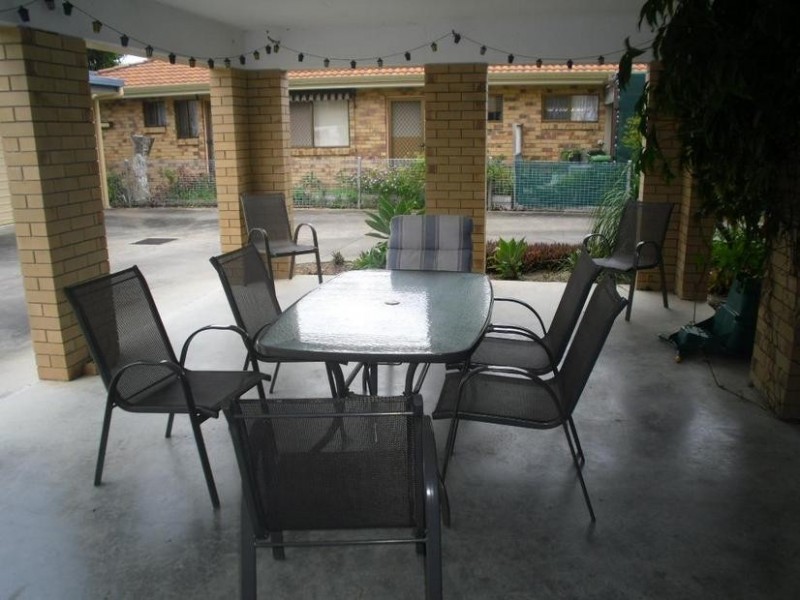 1/15 Palm Ave, Bongaree QLD 4507