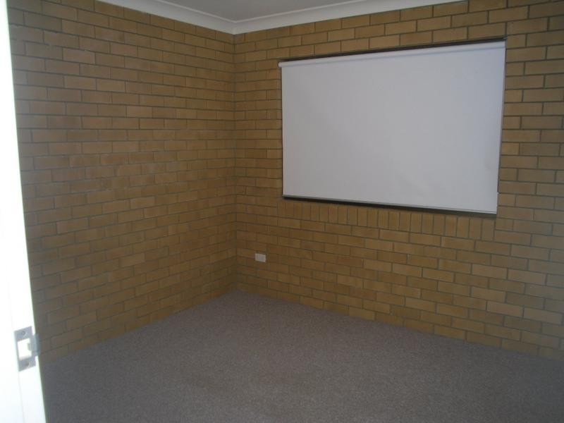 1/15 Palm Ave, Bongaree QLD 4507