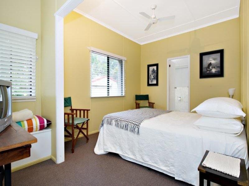 1433 Bribie Island Road, Ningi QLD 4511