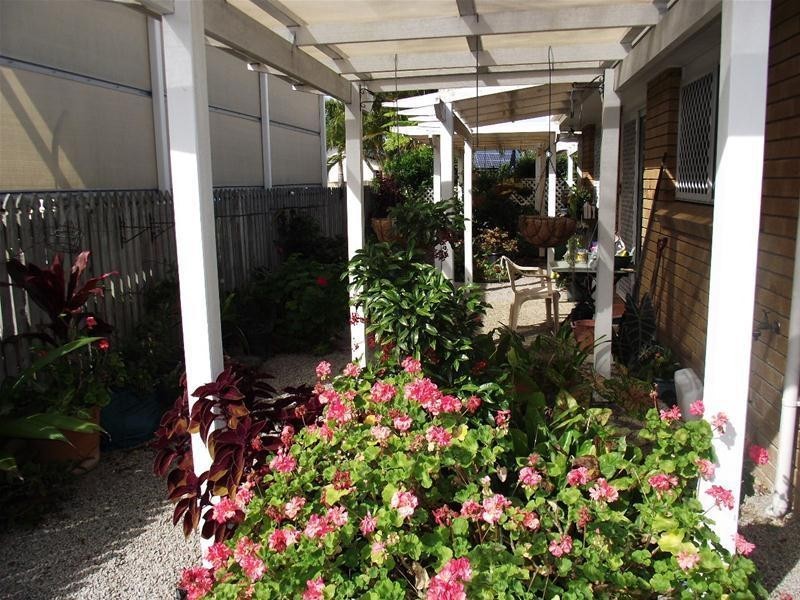 2/9 Botany Crescent, Banksia Beach QLD 4507