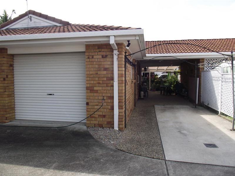 2/9 Botany Crescent, Banksia Beach QLD 4507