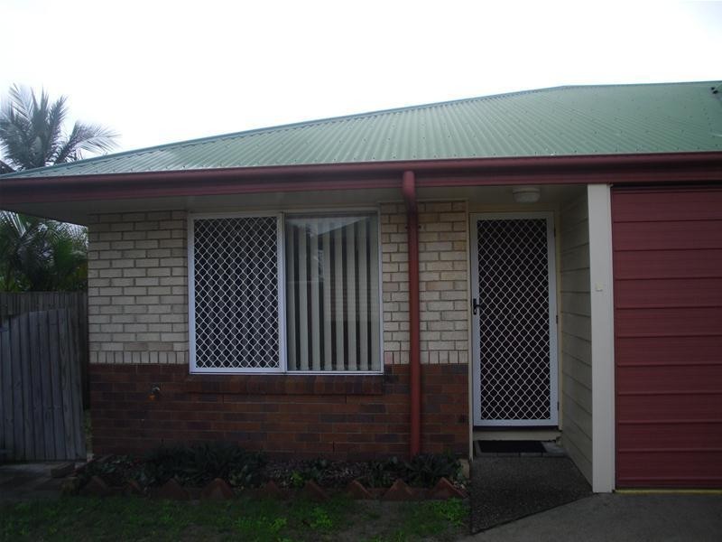 5/8 Warana Ave Bongaree, Bribie Island QLD 4507