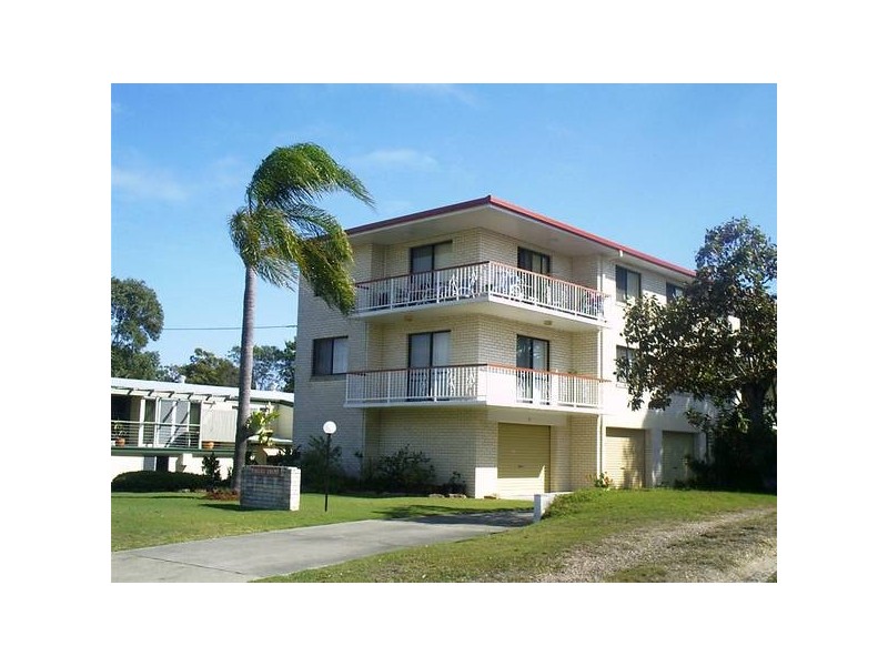 1/5 Benny St
Woorim, Bribie Island QLD 4507