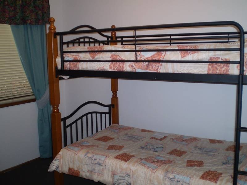 1 Indra Ave, Bribie Island QLD 4507