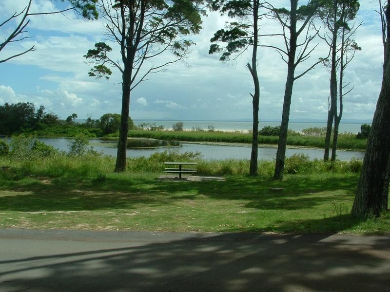 33 The Boulevard, Bongaree QLD 4507