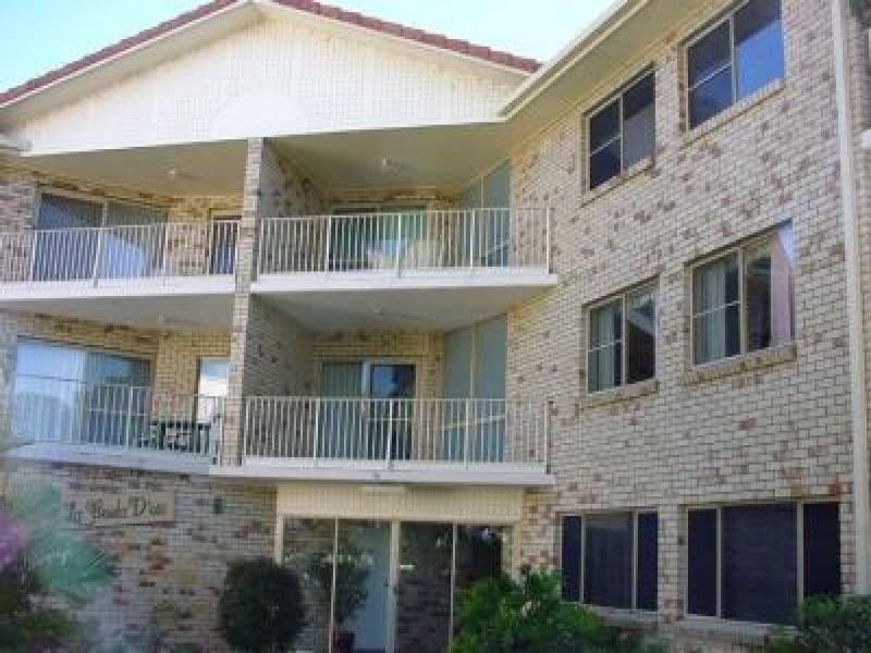 8/5 Wattle Ave Bongaree, Bribie Island QLD 4507